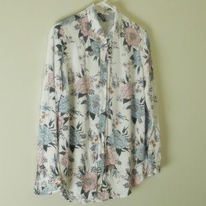 H&M DIVIDED floral patterned button up